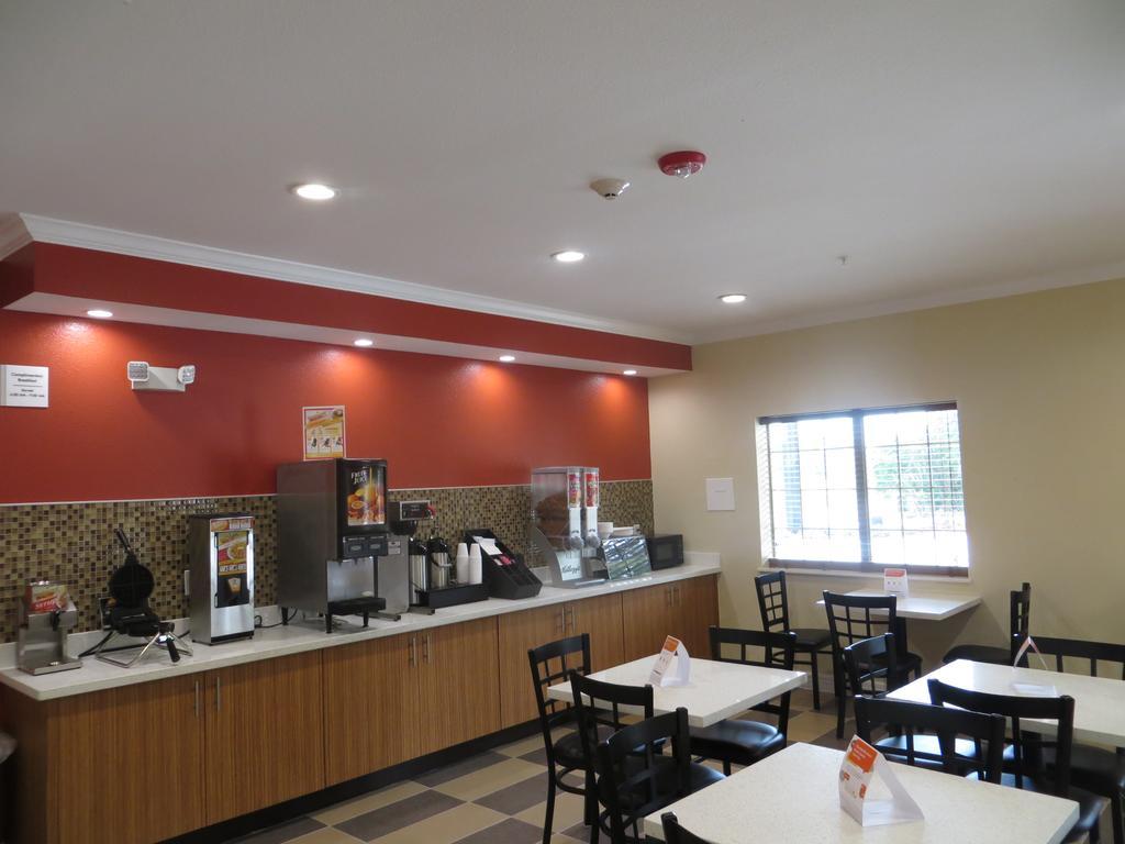 Econo Lodge Inn & Suites Houston Nw-Cy-Fair Jersey Village Extérieur photo