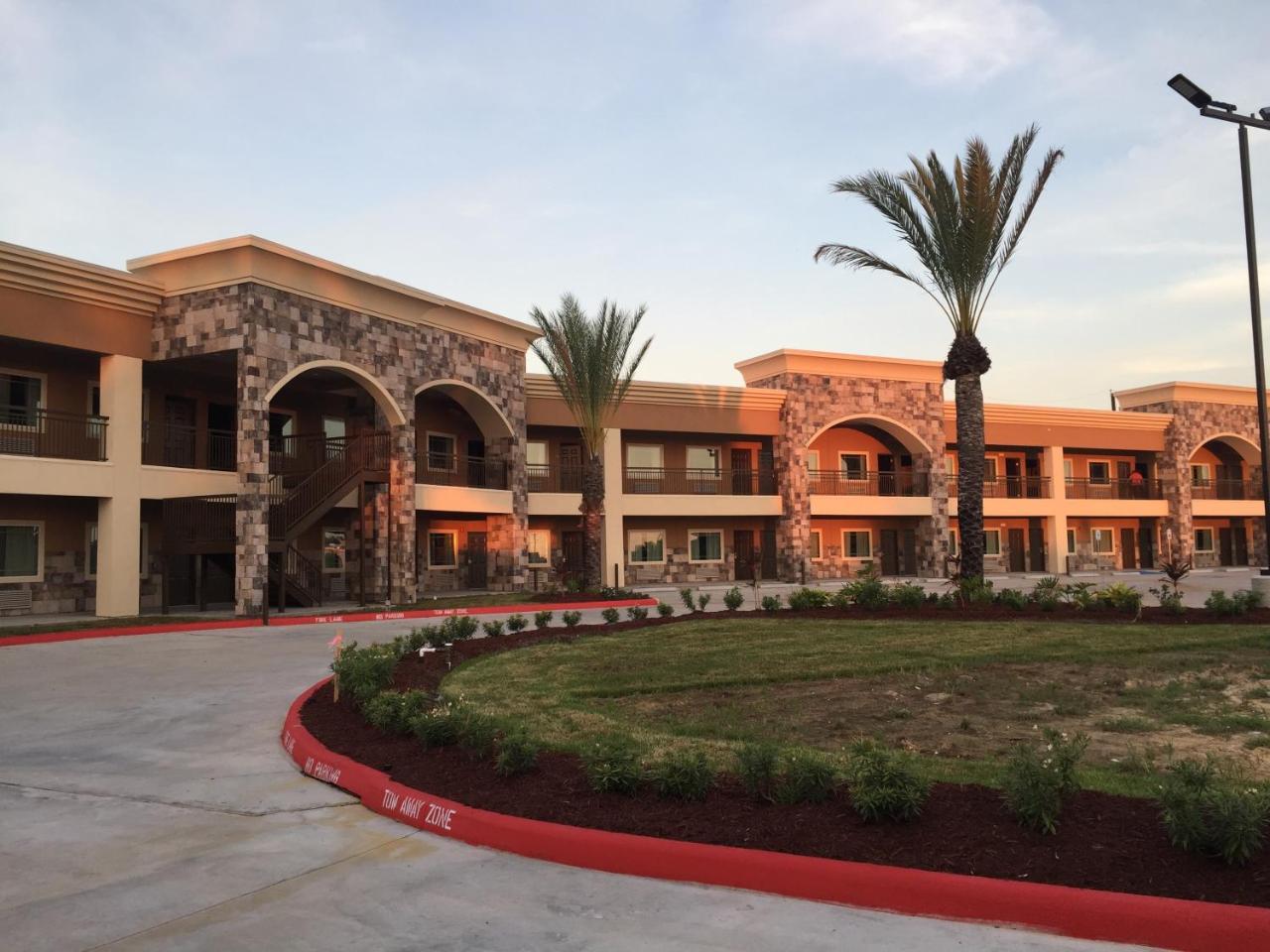 Econo Lodge Inn & Suites Houston Nw-Cy-Fair Jersey Village Extérieur photo